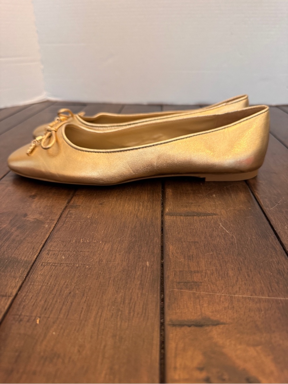 Michael Michael Kors Nori Ballet Flats Gold Metallic Womens 10M Logo Tie Classic